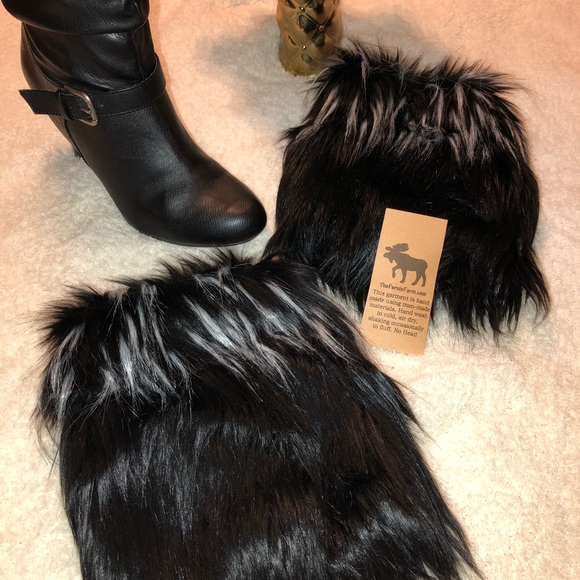 Shoes - NEW Boutique Faux Fur Boot Toppers
